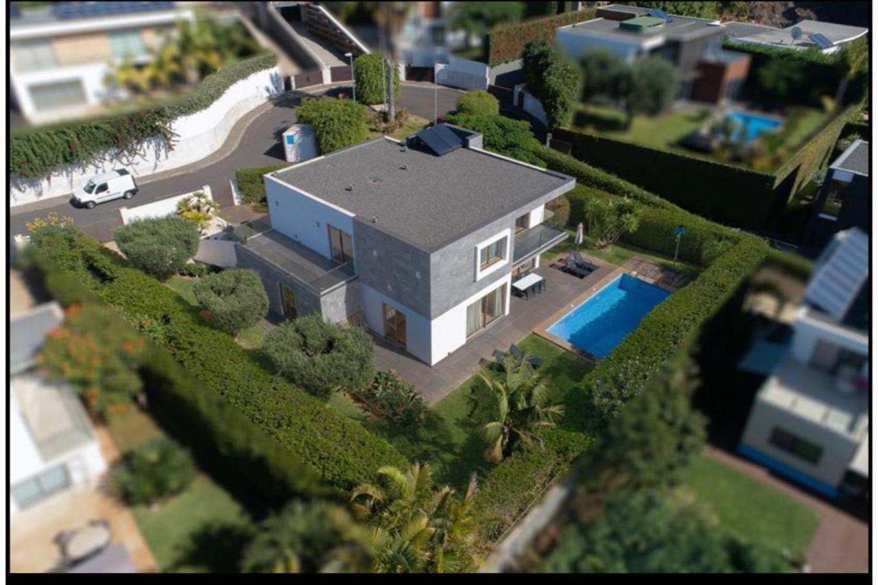 פונשל Villa Victoria With Private Heated Pool מראה חיצוני תמונה